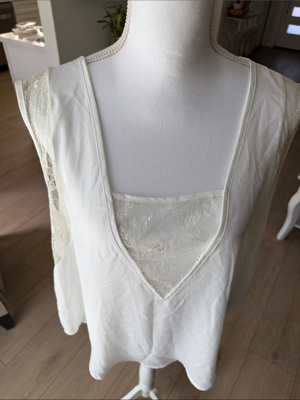 Forever 21 Cream Lace-Trim Sleep Chemise